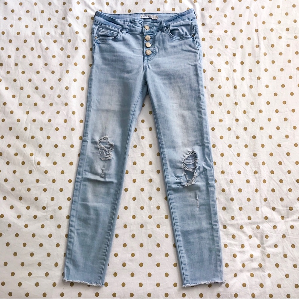 Light-Wash Skinny Crop Denim